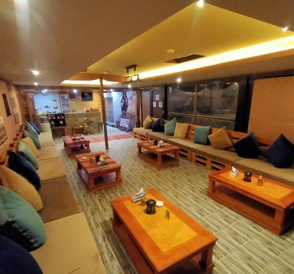 Petra Wassaif Camp Hotel Wadi Musa Exterior foto