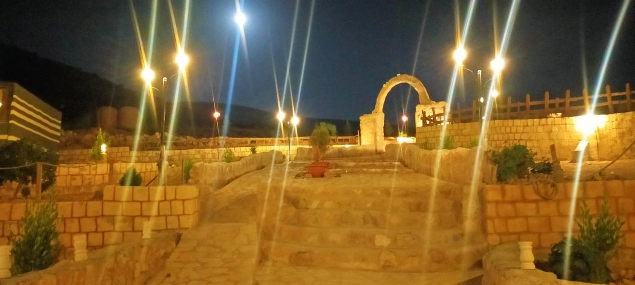 Petra Wassaif Camp Hotel Wadi Musa Exterior foto
