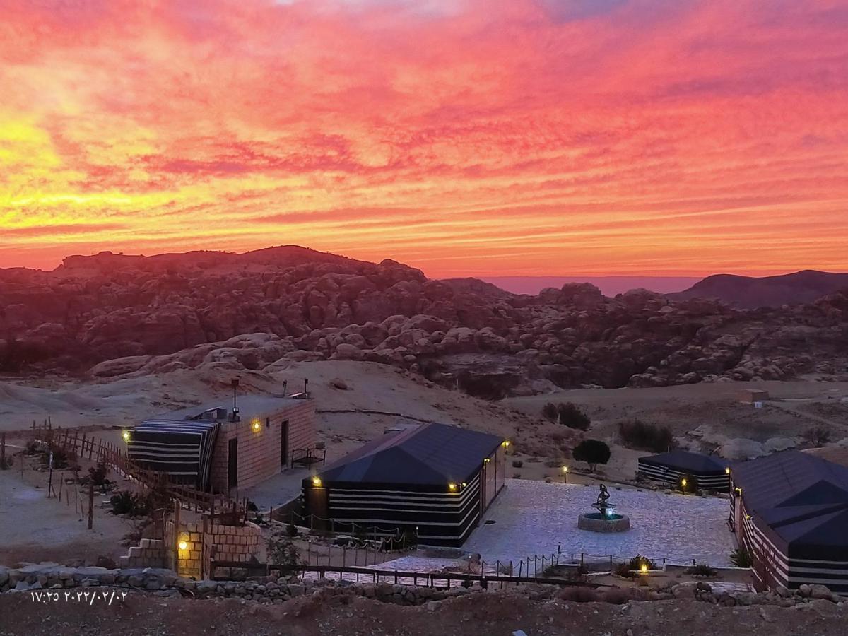 Petra Wassaif Camp Hotel Wadi Musa Exterior foto